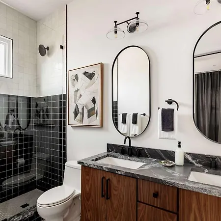 2 Designer Nola Homes Heated Pools & Rooftops