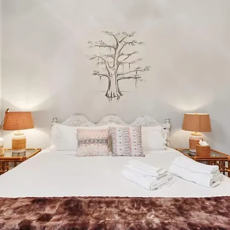 Relaxing Bohemian W Heated Pool 5br 4ba * New Orleans