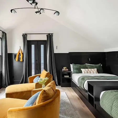2 Designer Nola Homes Heated Pools & Rooftops New Orleans