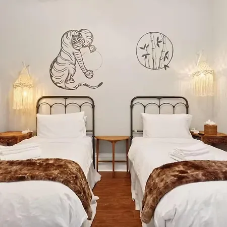 Villa Relaxing Bohemian W Heated Pool 5br 4ba *
