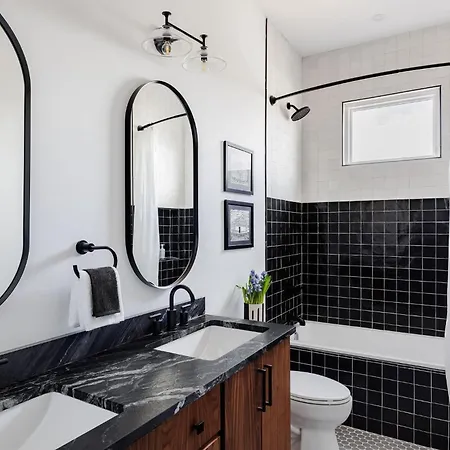 2 Designer Nola Homes Heated Pools & Rooftops Holiday home New Orleans