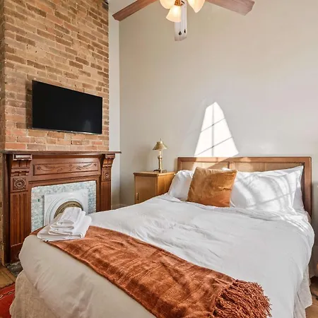 Bed & Breakfast Historic Steps From French Quarter New Orleans