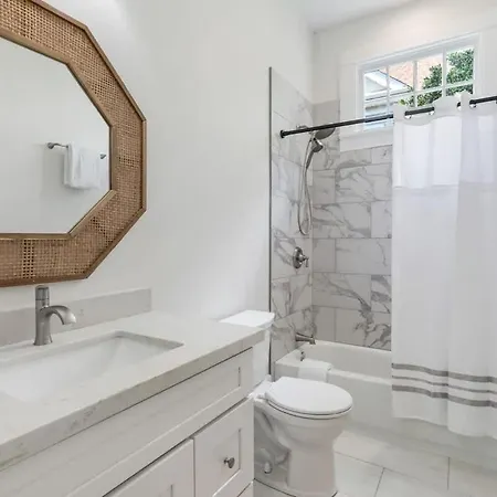 Holiday home Classy Upscale Perfect Uptown Location New Orleans