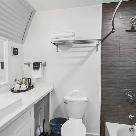 Holiday home Private Pool - Massive Game & Living-dining Space - The Moon Bywater New Orleans