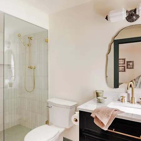 24 Bedroom Boutique Buyout Private Pool *