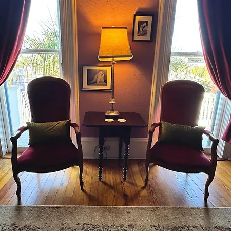 Boutique Double Queen Balcony And Pool 3* New Orleans