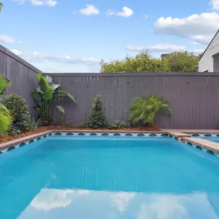 Holiday home Grand 10br Nola Retreat Dual Heated Pools & Spas