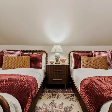 24 Bedroom Boutique Buyout Private Pool * New Orleans