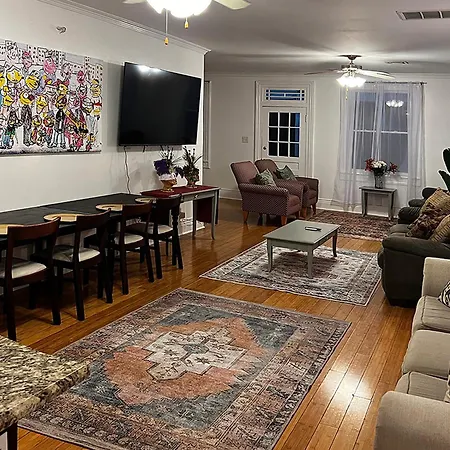 Apartment Spacious Napoleon Ave New Orleans