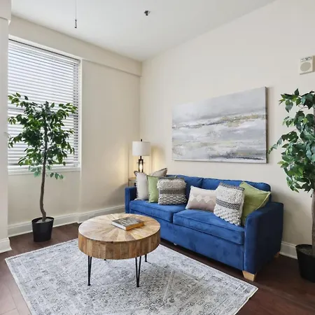 Bleu 5 Min Walk To Bourbon St Rooftop Pool Apartment
