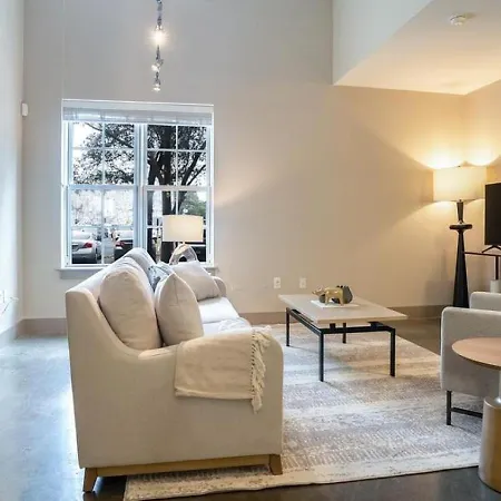 Landing Modern With Amazing Amenities