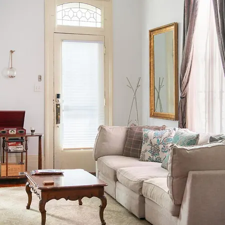 Hear Local Live Music From The Back Porch * New Orleans