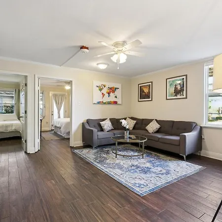 Cute 2bed 1bath, 7blocks From French Q, Steps To Jazz Venues, Free Gated Pk Include New Orleans