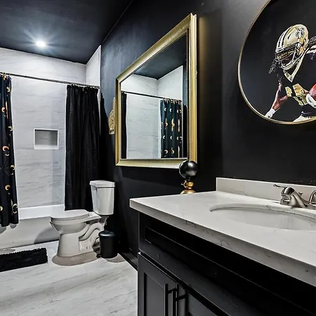 Apartment The Saints House, Luxury 10br Saints Oasis *