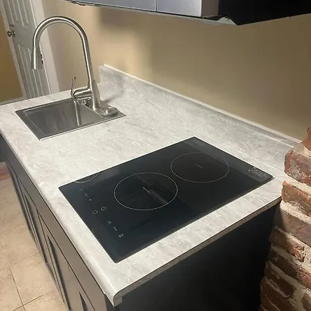 Apartment Treme 1br B- Near Hospital & Cbd *
