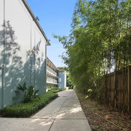 Cute 2bed 1bath, 7blocks From French Q, Steps To Jazz Venues, Free Gated Pk Include Apartment *