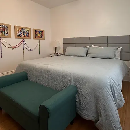 Apartment Spacious Napoleon Ave *