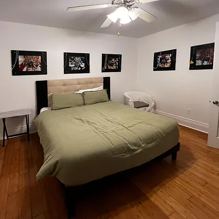 Spacious Napoleon Ave New Orleans