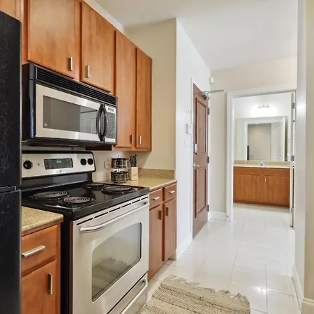 Bleu 5 Min Walk To Bourbon St Rooftop Pool Apartment