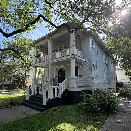 Spacious Napoleon Ave * New Orleans