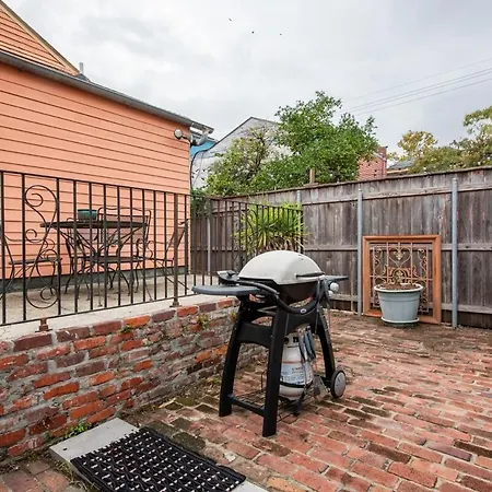 Apartment Hear Local Live Music From The Back Porch New Orleans