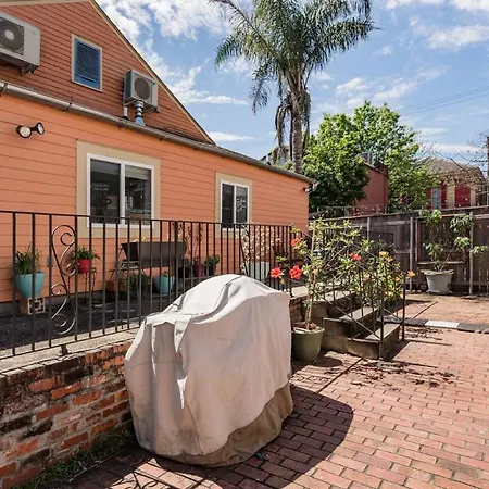 Hear Local Live Music From The Back Porch New Orleans