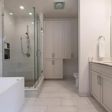 Prime Downtown 2bd Private Terrace Hotel New Orleans