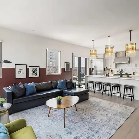 Hotel Downtown Corner Penthouse W Private Terrace *