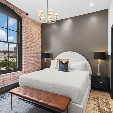 4bed 4ba Connecting Double The Space New Orleans