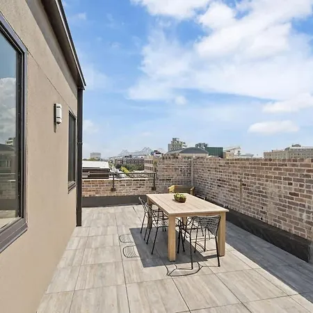 Downtown Corner Penthouse W Private Terrace Hotel