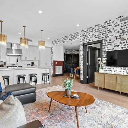 Hotel Downtown Corner Penthouse W Private Terrace New Orleans