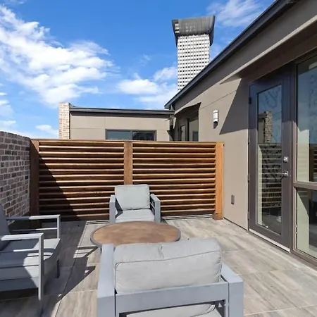 Hotel Downtown 3br Penthouse With Private Terrace