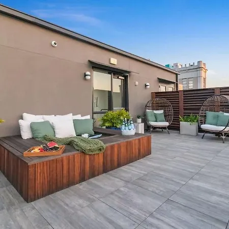 Downtown 3br Penthouse With Private Terrace New Orleans