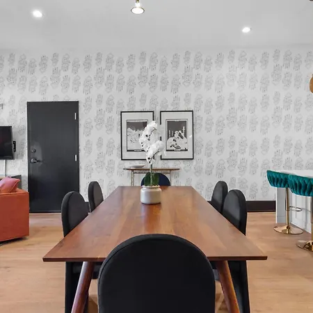 Rare Find 2br 2ba Steps From Superdome