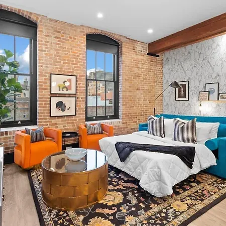 Prime Downtown Location Heated Pool Gym New Orleans