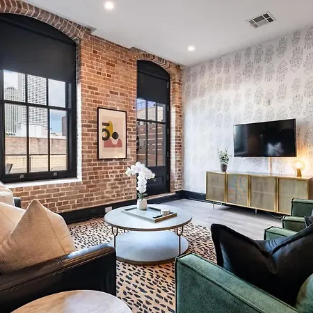 Hotel Lux 4bd 4ba 2 Sleeper Sofas Own Terrace *