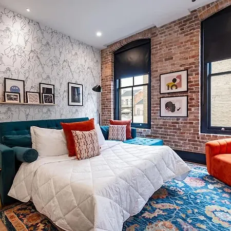 Prime Location Downtown *