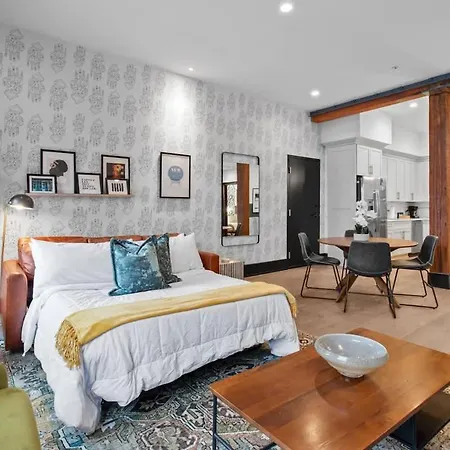 Hotel Huge 4bd 4ba 2 Living Downtown New Orleans