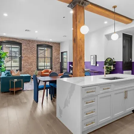 Modern Comfort Pool Gym & Game *