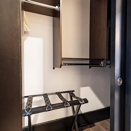 Downtown 2bd Spacious Private Terrace New Orleans