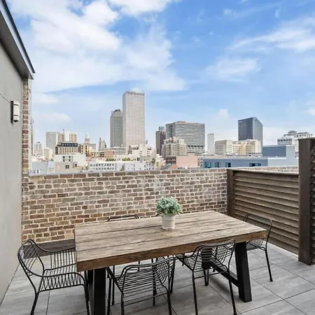 Hotel Downtown Penthouse W Private Terrace New Orleans