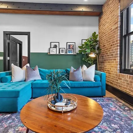 Huge 4bd 4ba With 2 Queen Sleeper Sofas Hotel New Orleans