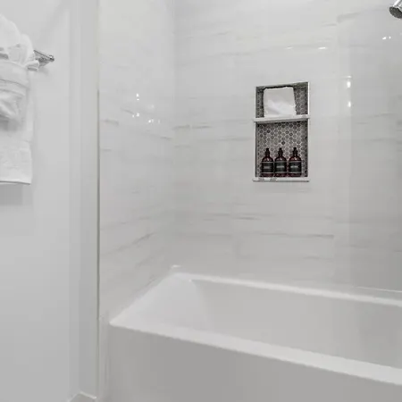 Full Of Character With So Many Amenities * New Orleans
