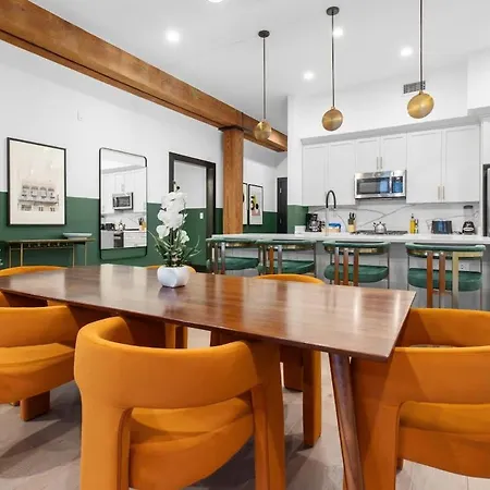Hotel Double The Space Xl 2 Living Kitchens