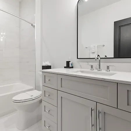 Luxe 2br 2ba Steps From Superdome New Orleans