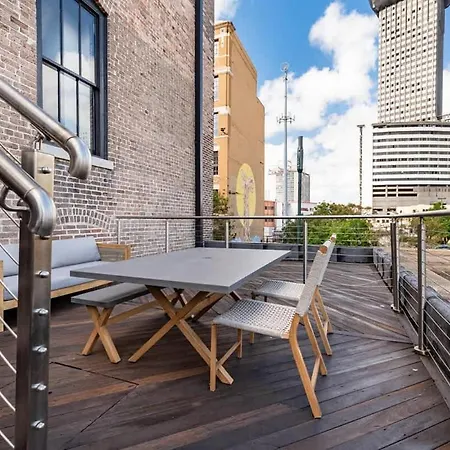 Downtown 2bd Spacious Private Terrace