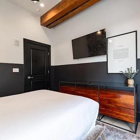 Prime Location Downtown