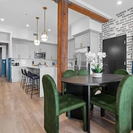 Hotel Huge 4bd 4ba 2 Living Downtown New Orleans