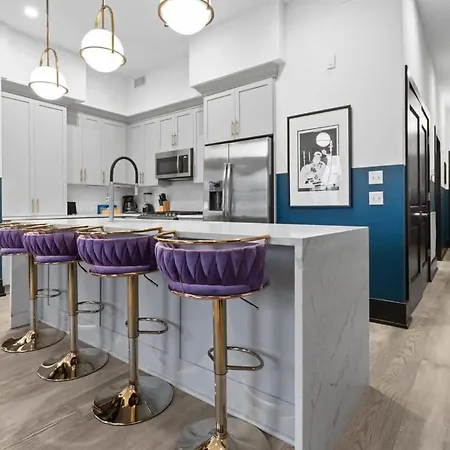 Huge 4bd 4ba With 2 Queen Sleeper Sofas * New Orleans
