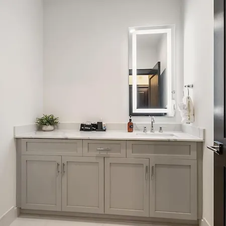 Downtown Penthouse W Private Terrace Hotel New Orleans